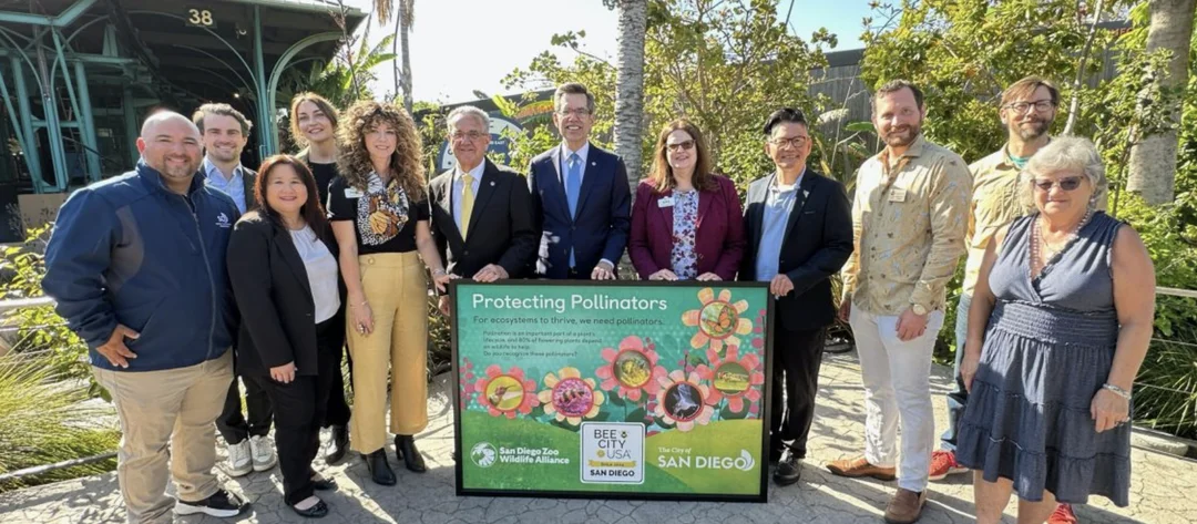 San Diego Zoo Celebrates World Bee Day with New Bee City USA Sign
