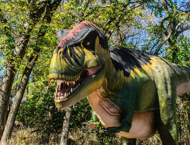 Dinosaurs Roar Back to Milwaukee County Zoo in Exciting Summer Exhibit